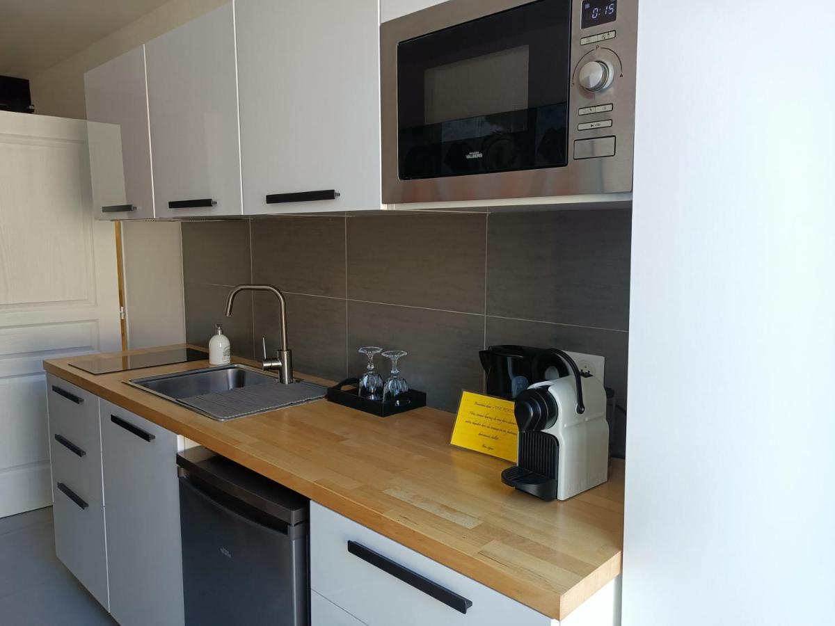 Appartement Balneo Et Sauna Prives The Red Room Mauguio Luaran gambar