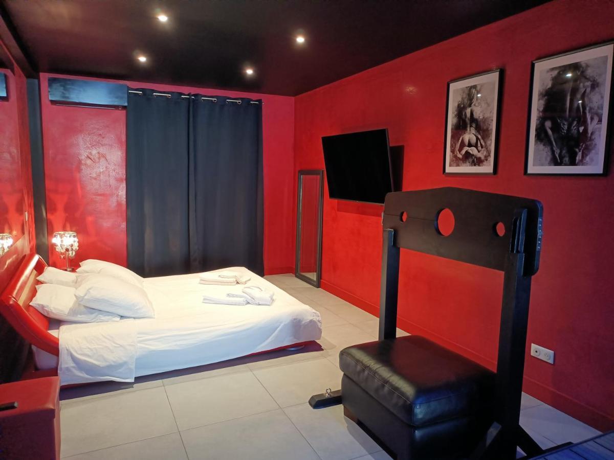 Appartement Balneo Et Sauna Prives The Red Room Mauguio Luaran gambar